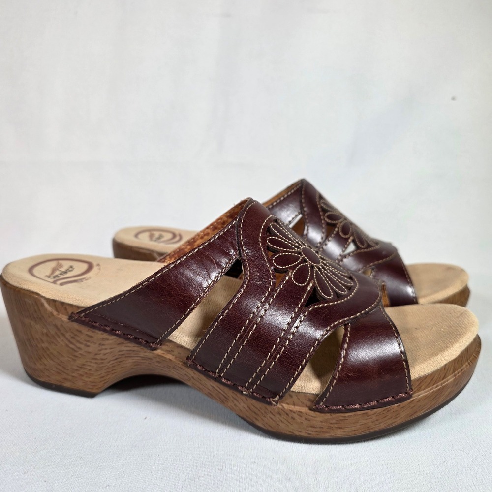Dansko Brown Leather Floral Cutout Women 39 Slide Sandal Wedge Platform Clog